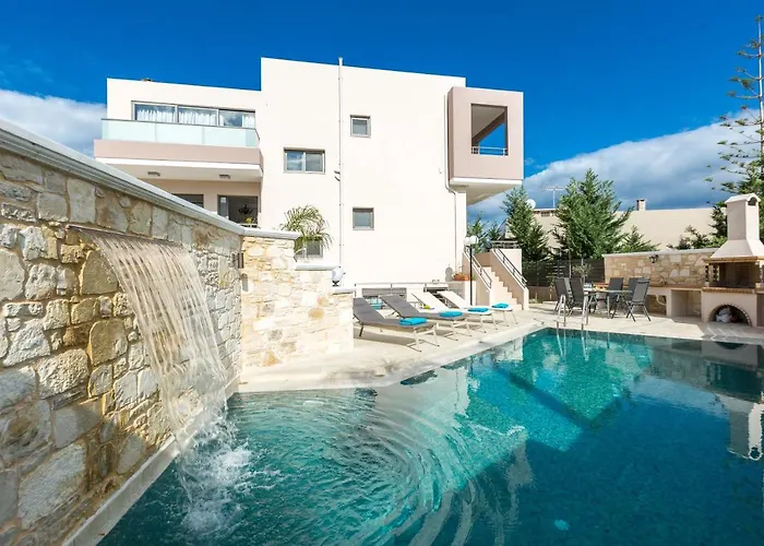 Peris Villa