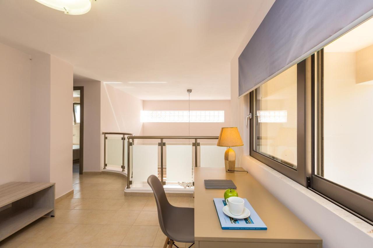 Villa Peris *