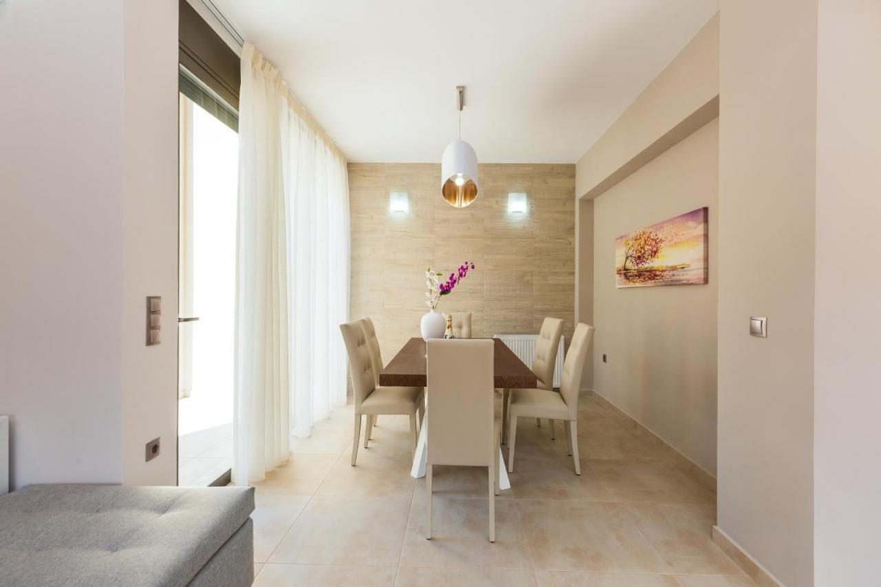 Peris Villa